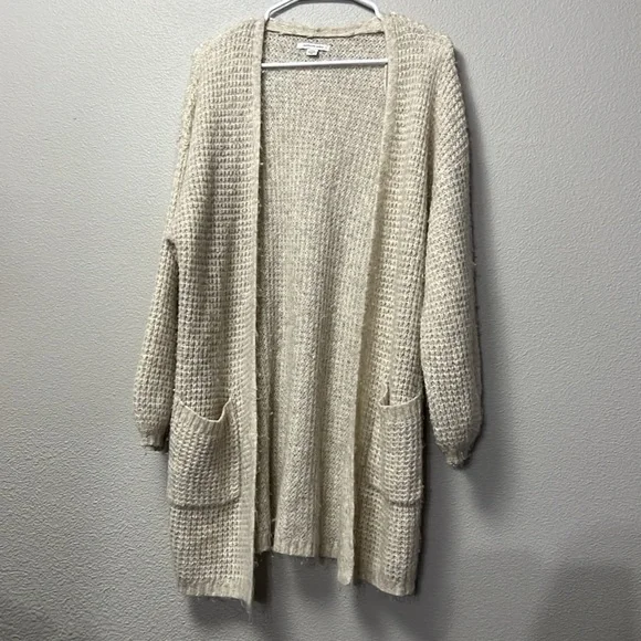 American Eagle Knit Cardigan - Picture 12 of 12